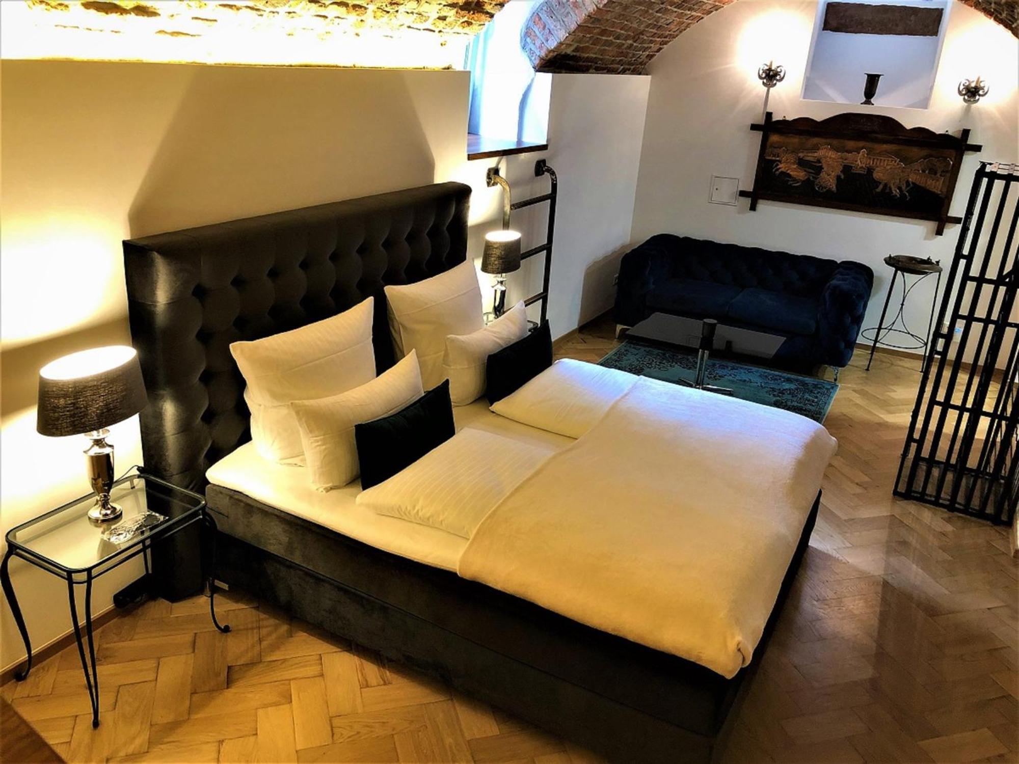 Historical Luxury Homes - Stadtvilla Mit Jacuzzi Und Garten Freiburg im Breisgau Exterior photo